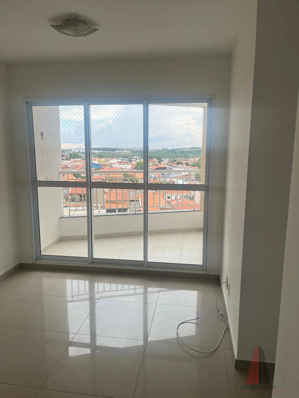 Apartamento à venda com 3 quartos, 93m² - Foto 4