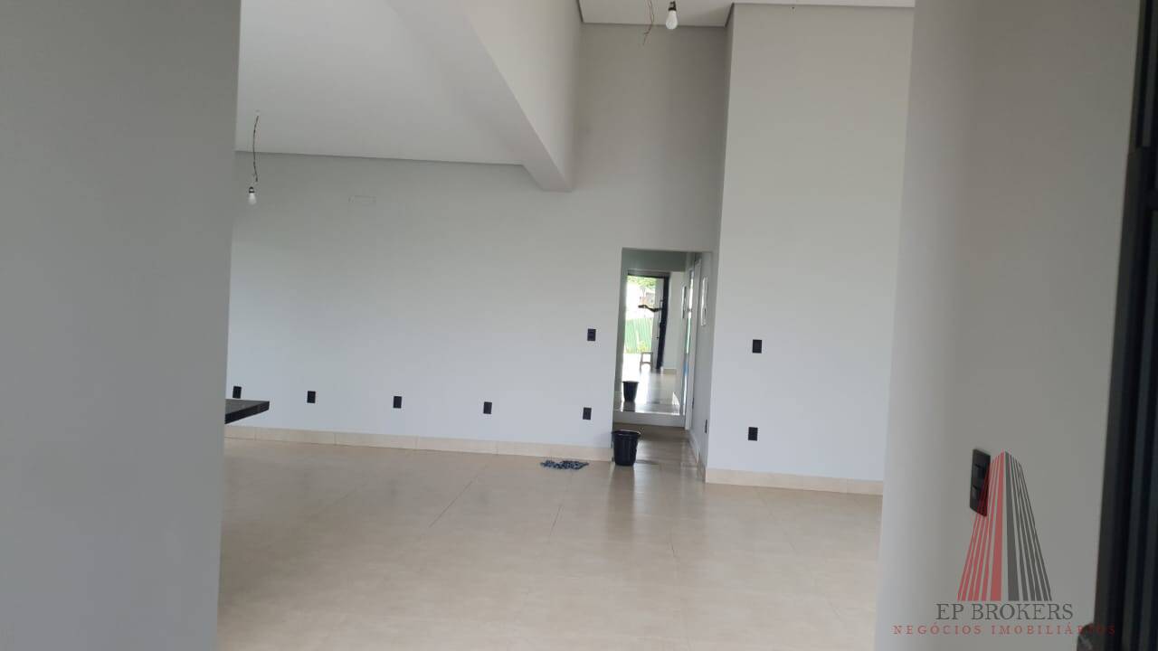 Casa de Condomínio à venda com 3 quartos, 239m² - Foto 13