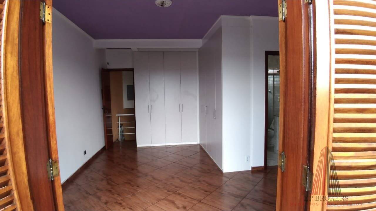 Casa à venda com 3 quartos, 170m² - Foto 18