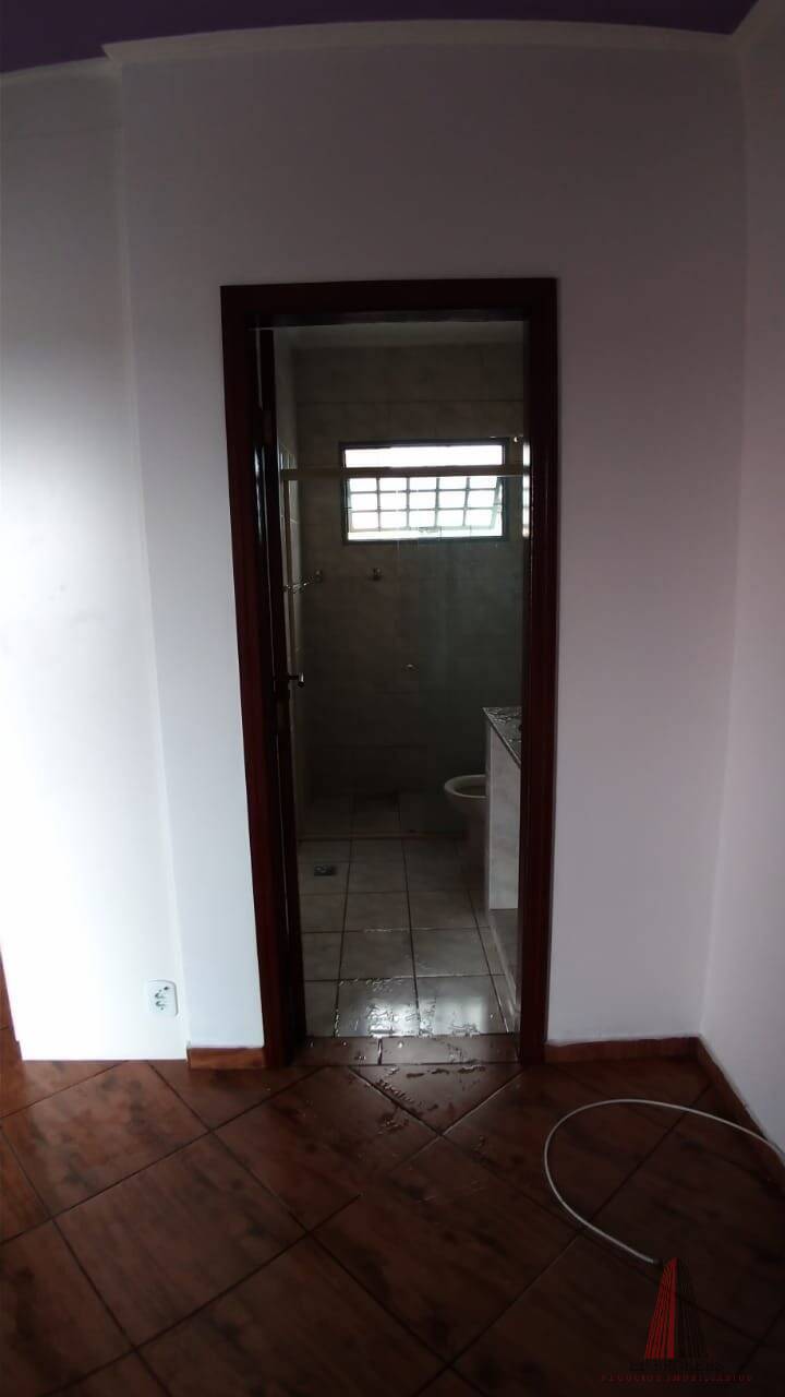 Casa à venda com 3 quartos, 170m² - Foto 25