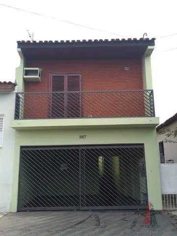 Casa à venda com 3 quartos, 170m² - Foto 1