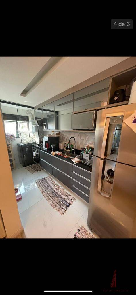 Apartamento à venda com 2 quartos, 14m² - Foto 3