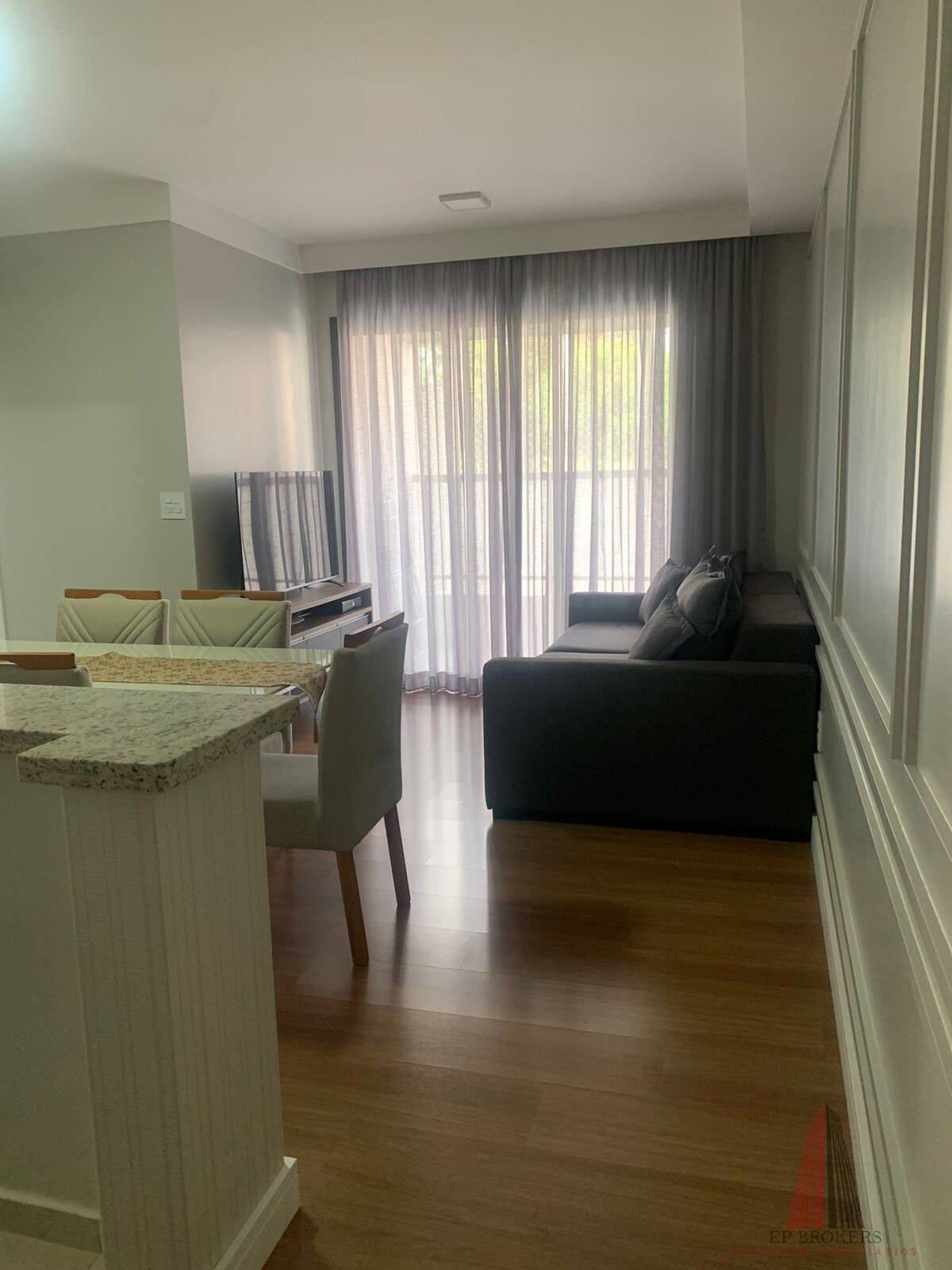 Apartamento à venda com 2 quartos, 62m² - Foto 7