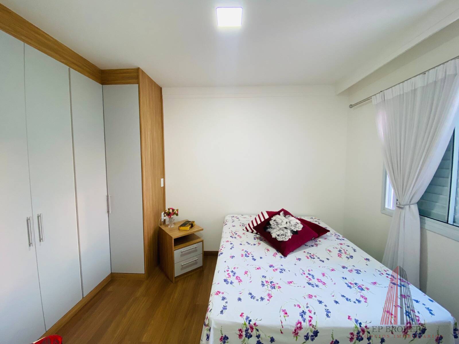 Apartamento à venda com 3 quartos, 93m² - Foto 18