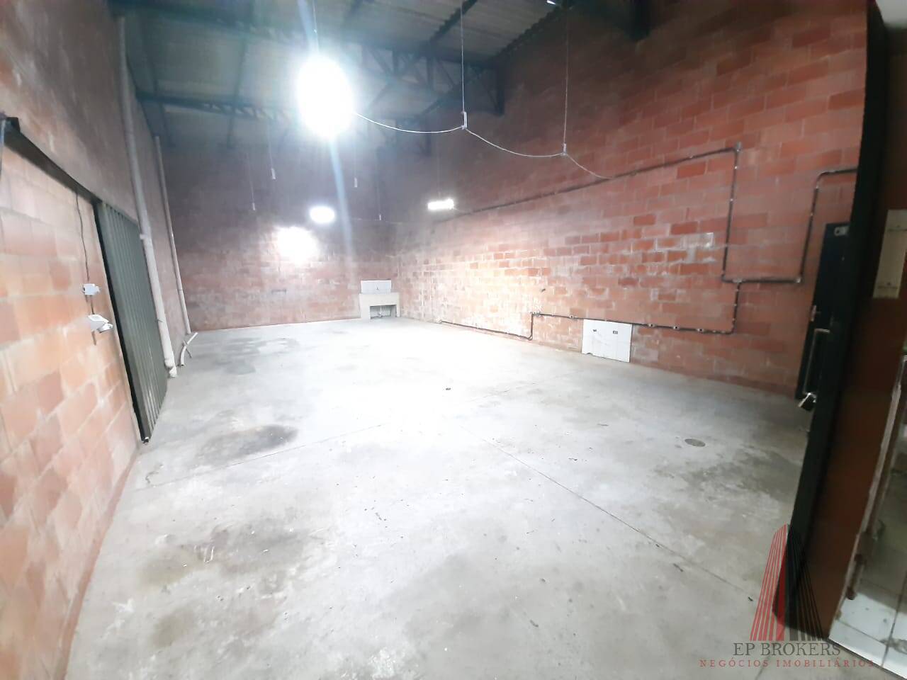 Prédio Inteiro para alugar, 188m² - Foto 4