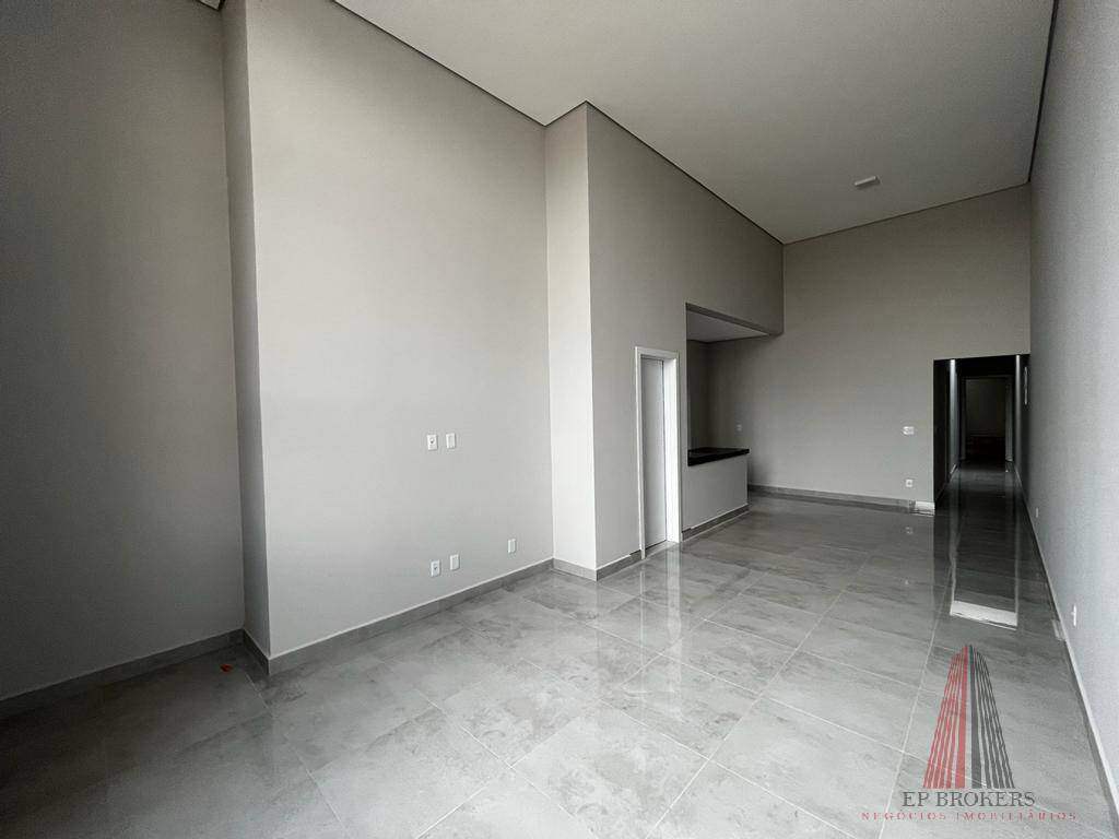 Casa à venda com 3 quartos, 140m² - Foto 3