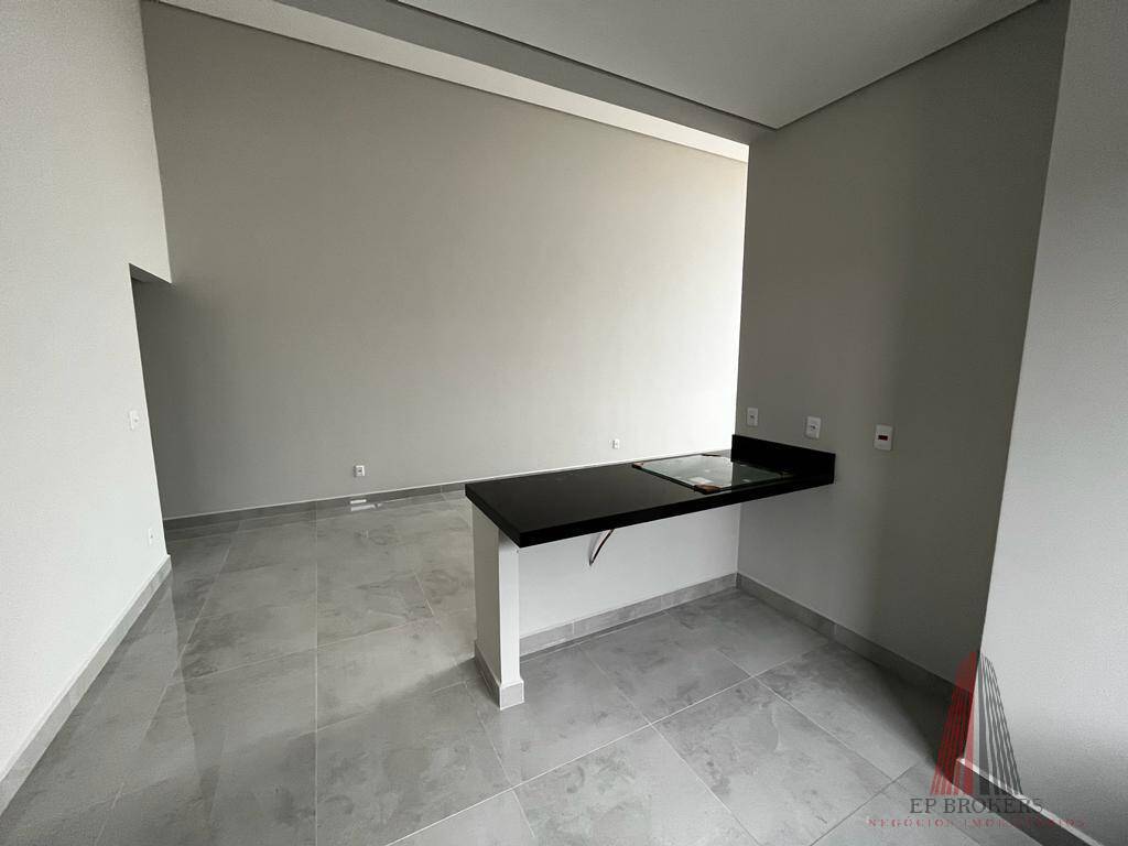 Casa à venda com 3 quartos, 140m² - Foto 5