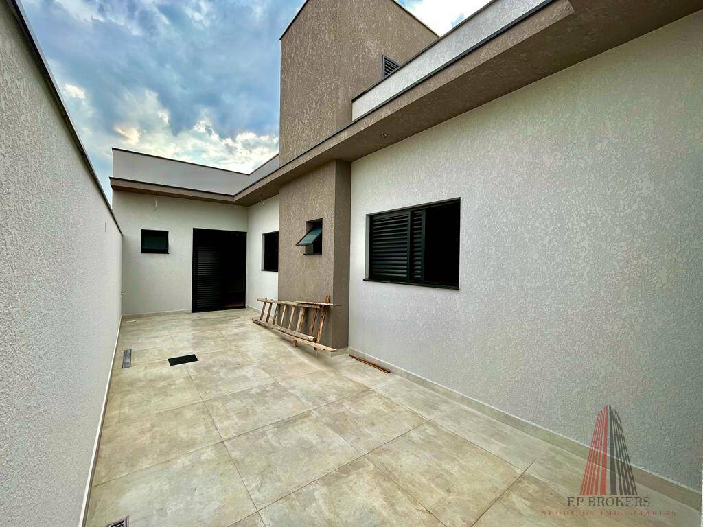 Casa à venda com 3 quartos, 140m² - Foto 8