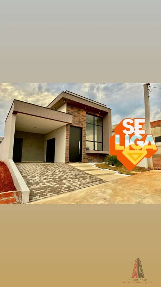 Casa à venda com 3 quartos, 140m² - Foto 1