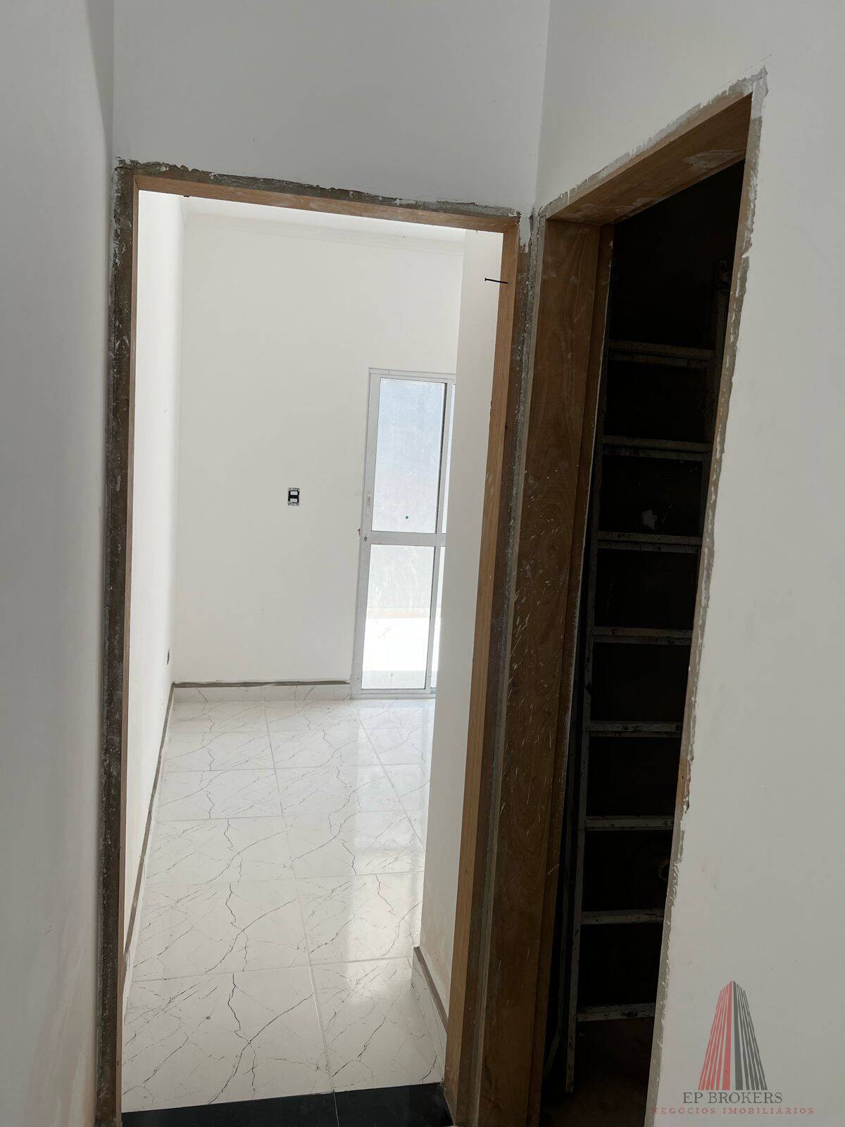 Casa à venda com 2 quartos, 56m² - Foto 22