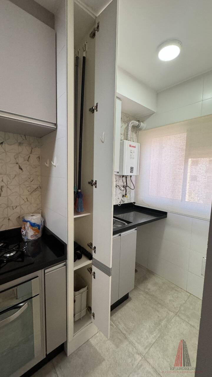 Apartamento à venda com 3 quartos, 72m² - Foto 9