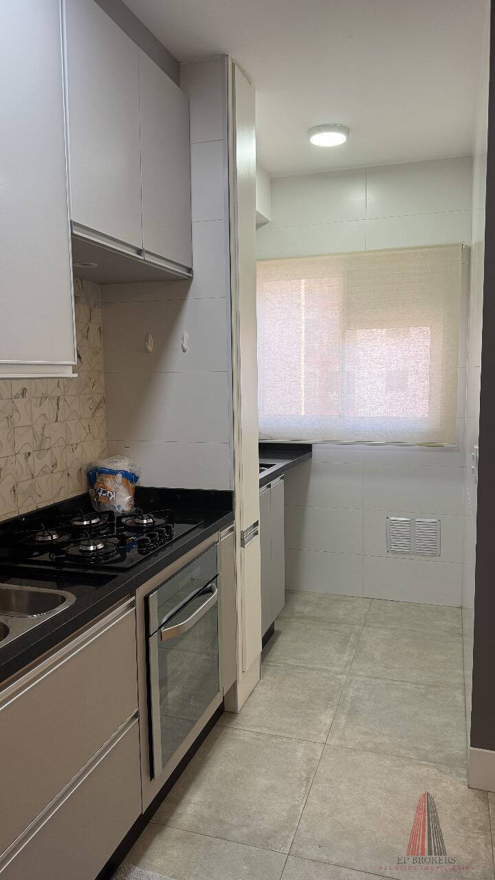 Apartamento à venda com 3 quartos, 72m² - Foto 8