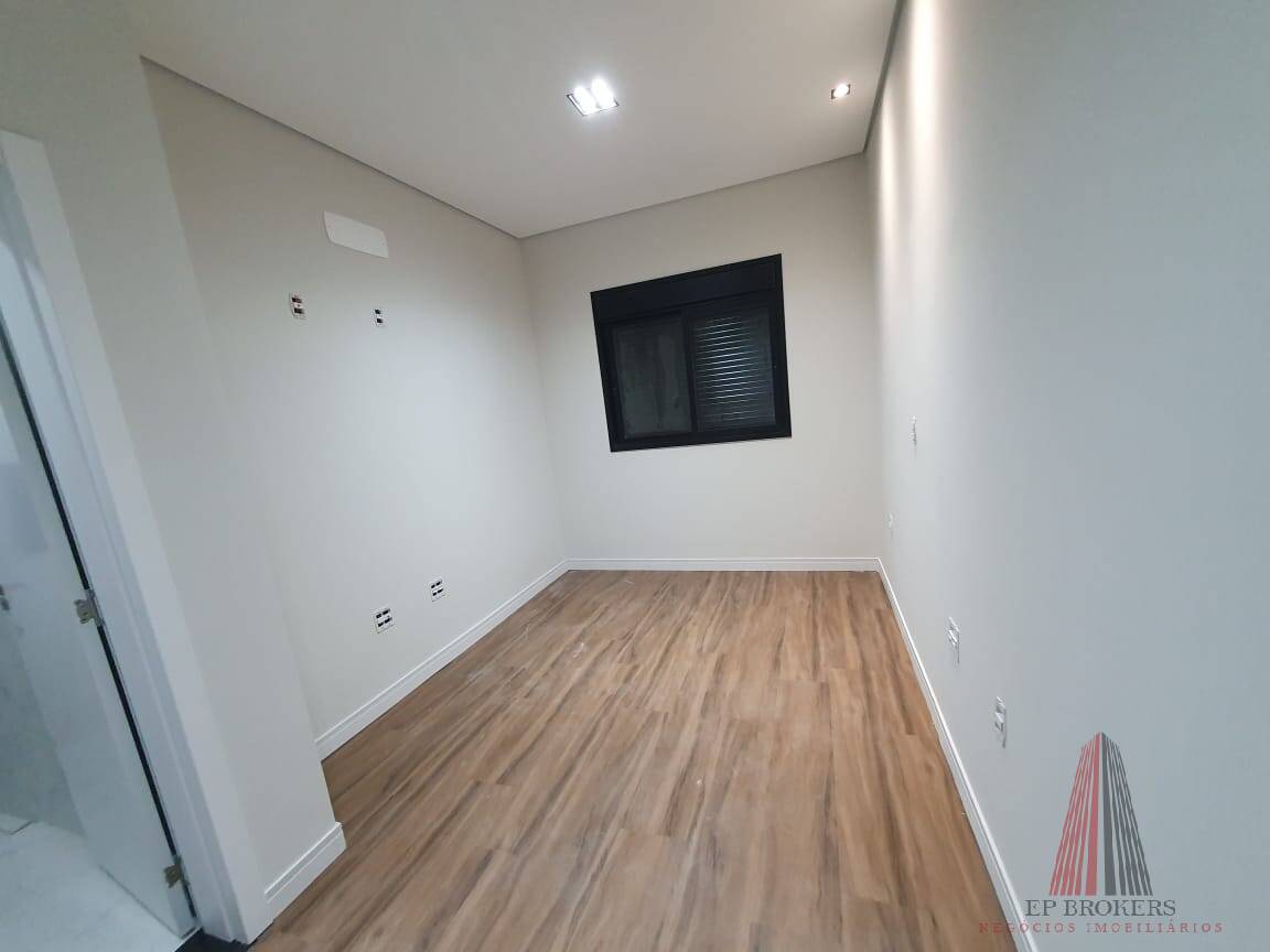 Casa à venda com 3 quartos, 181m² - Foto 20