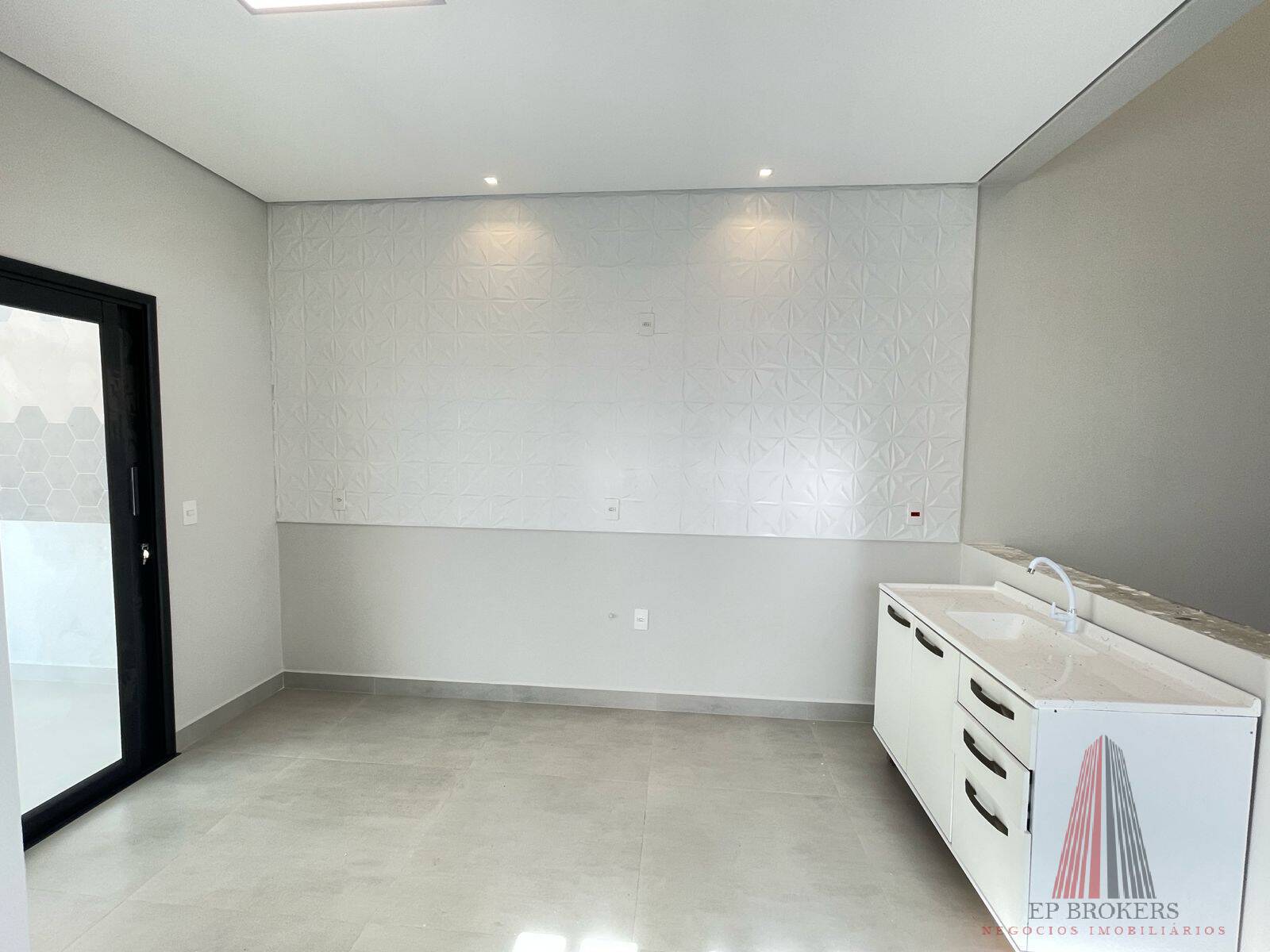 Casa à venda com 3 quartos, 124m² - Foto 10