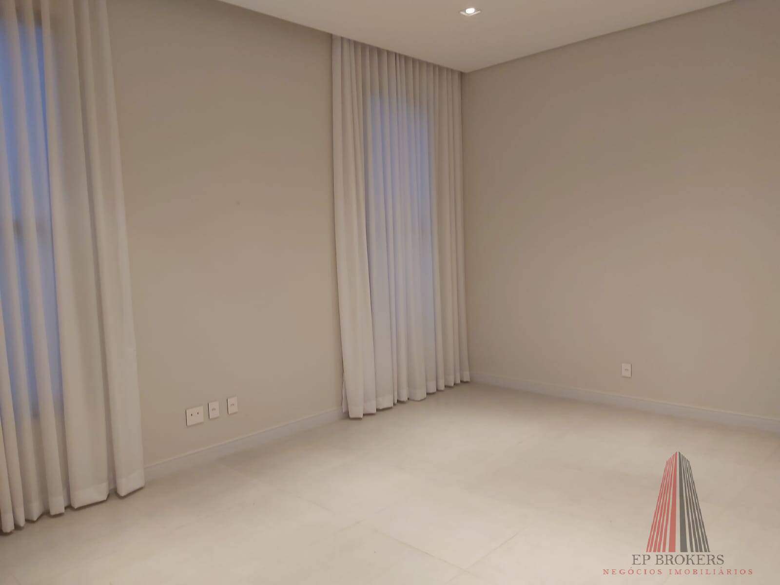 Casa à venda com 3 quartos, 190m² - Foto 8