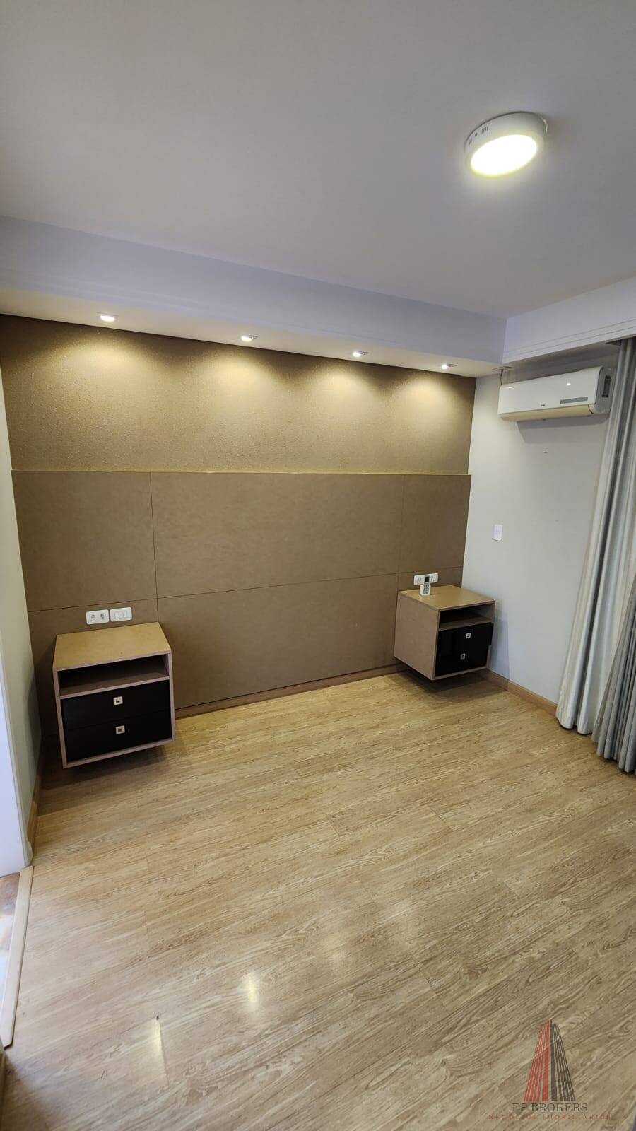 Apartamento à venda com 3 quartos, 92m² - Foto 12