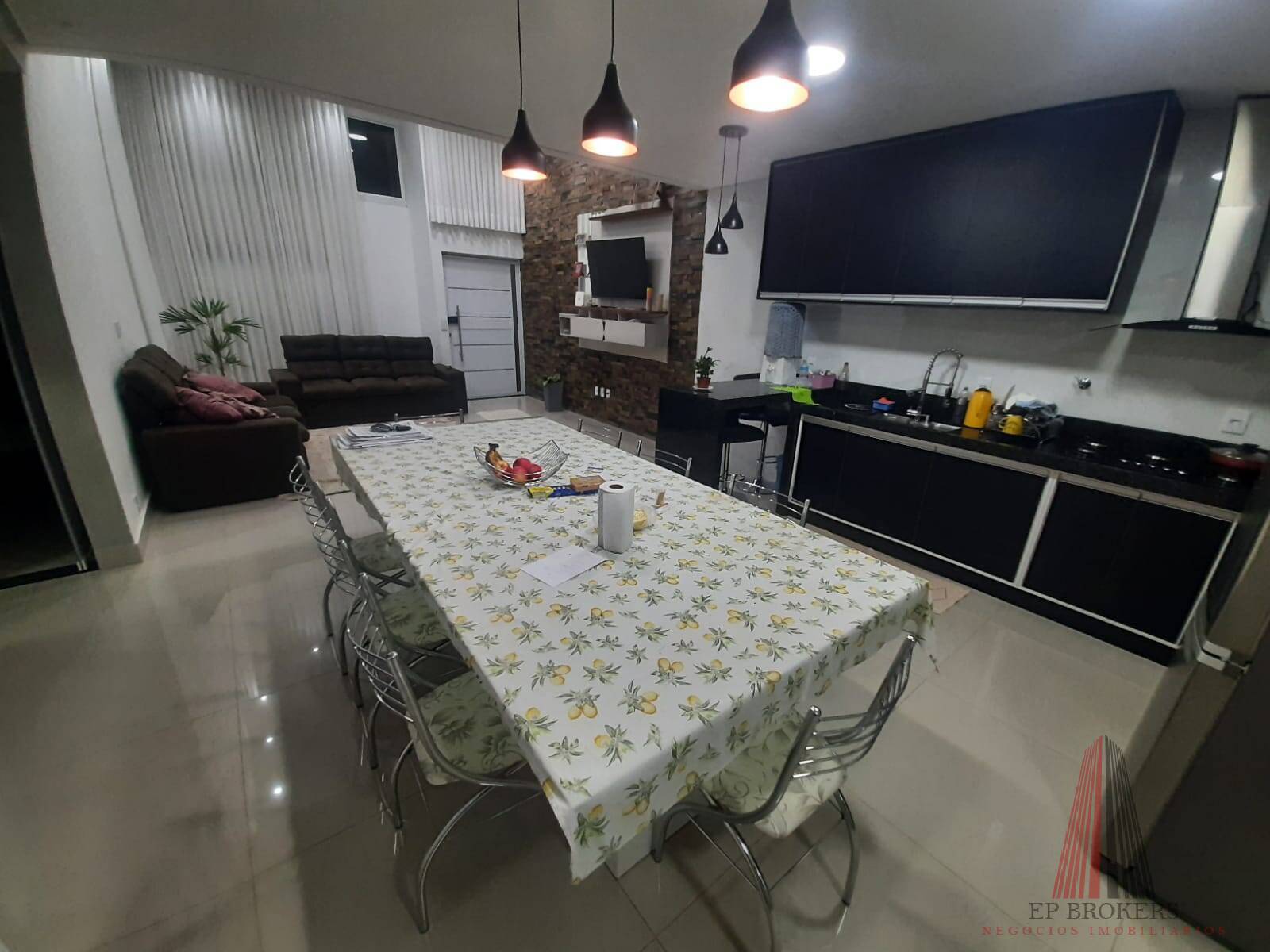 Casa à venda com 3 quartos, 110m² - Foto 6