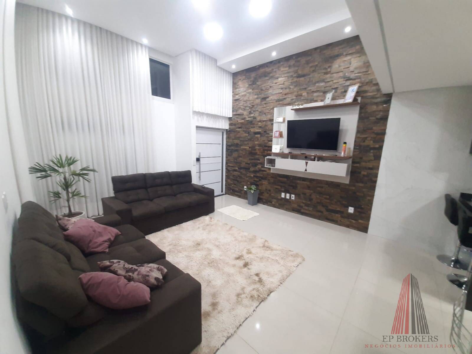 Casa à venda com 3 quartos, 110m² - Foto 11