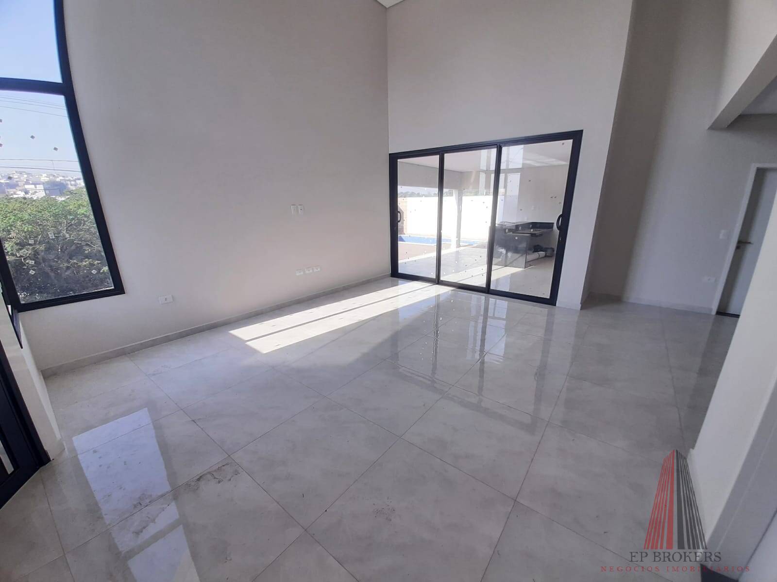 Casa de Condomínio à venda com 3 quartos, 250m² - Foto 8