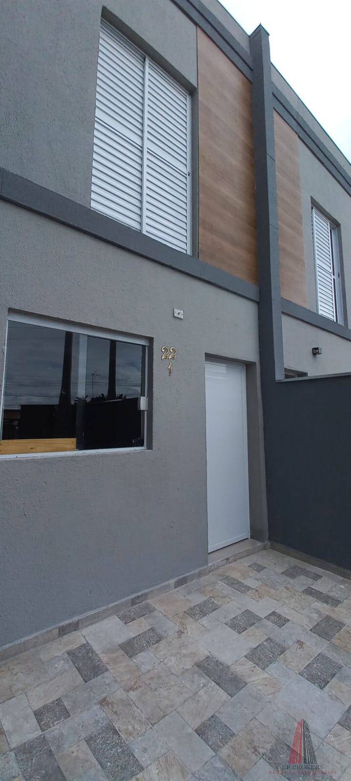 Sobrado à venda com 2 quartos, 55m² - Foto 1