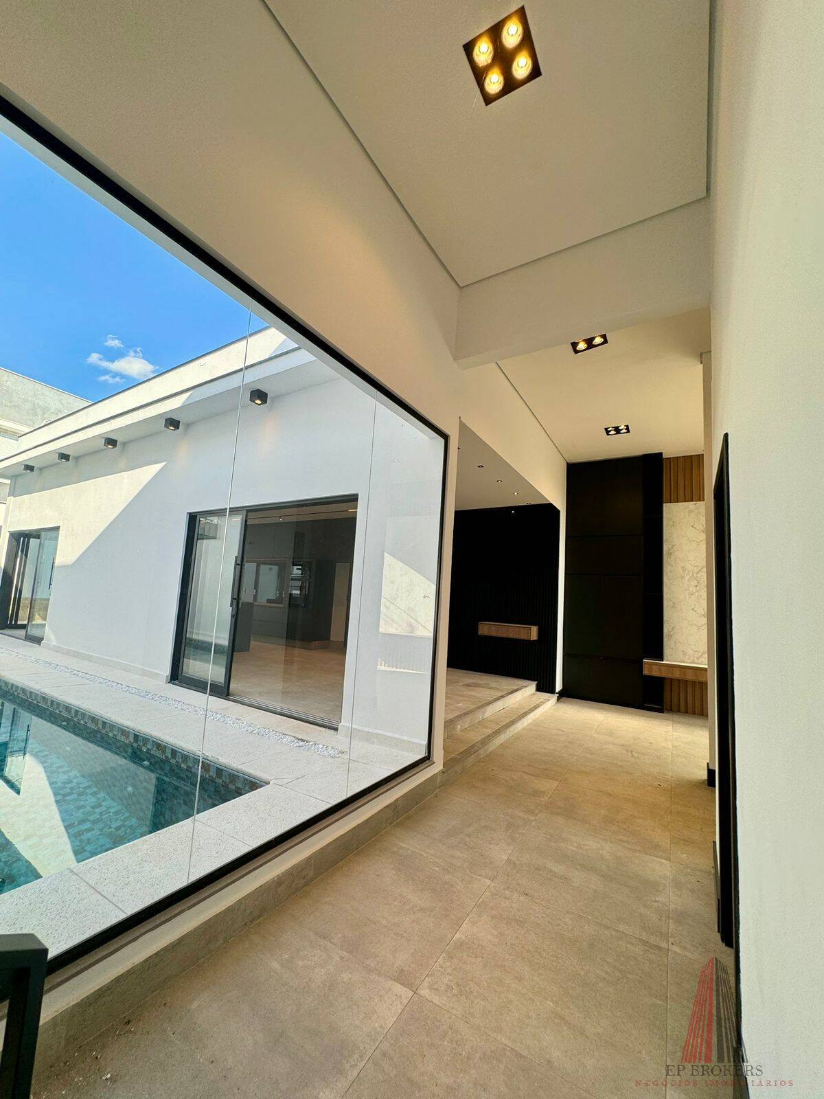 Casa de Condomínio à venda com 4 quartos, 274m² - Foto 16