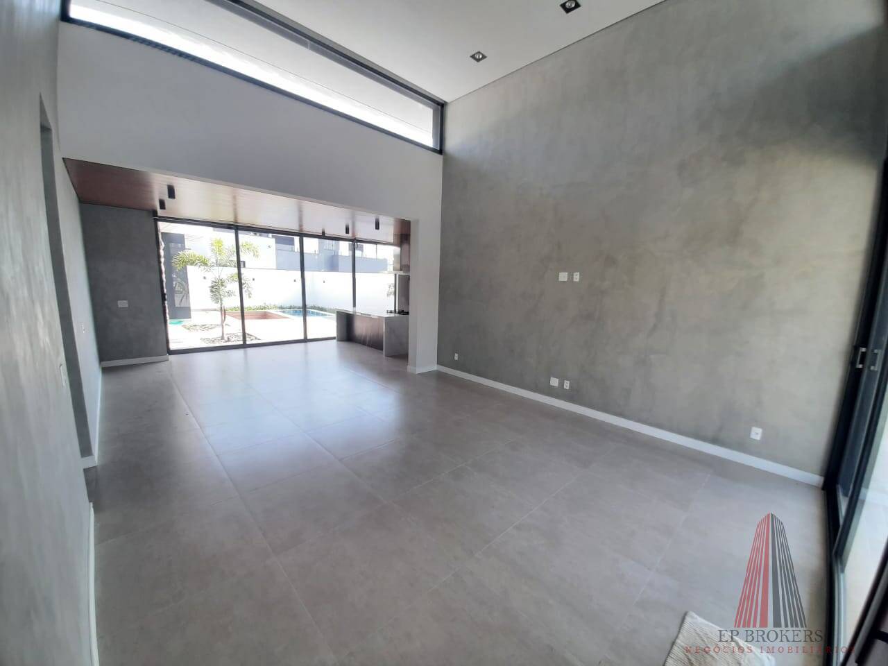 Casa de Condomínio à venda com 3 quartos, 220m² - Foto 3