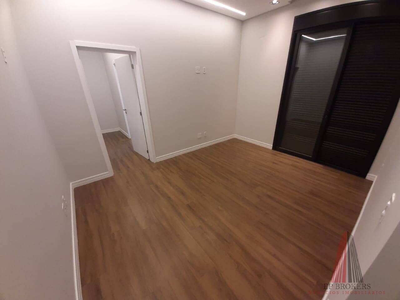 Casa de Condomínio à venda com 3 quartos, 220m² - Foto 11