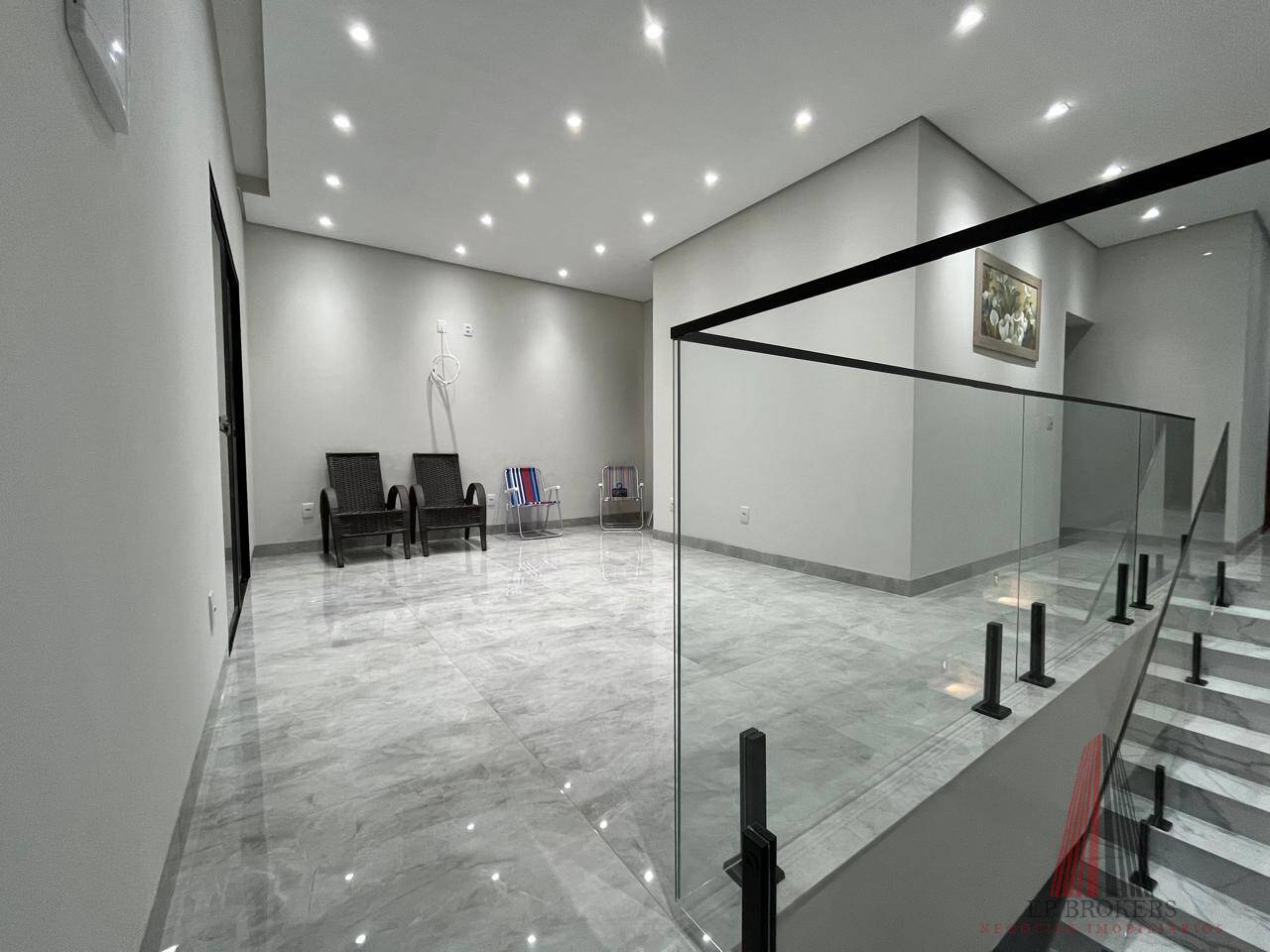 Sobrado à venda com 4 quartos, 190m² - Foto 6