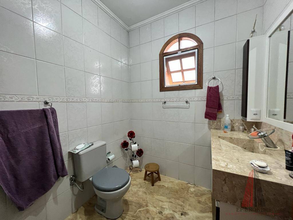 Casa à venda com 3 quartos, 190m² - Foto 23