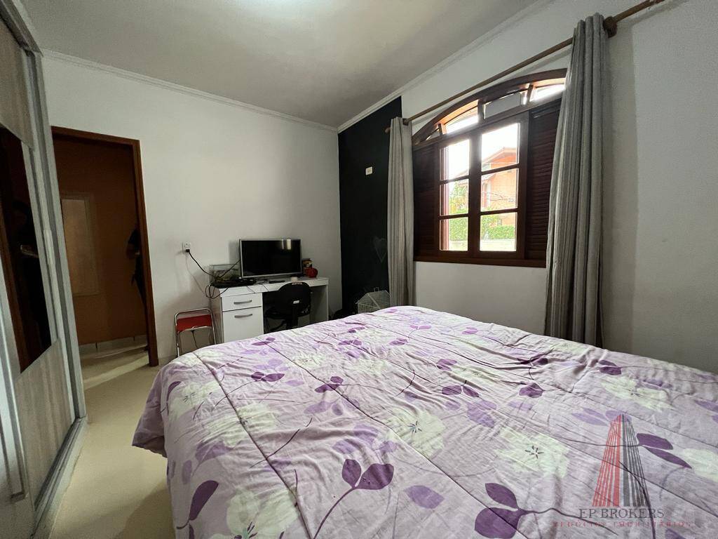 Casa à venda com 3 quartos, 190m² - Foto 25