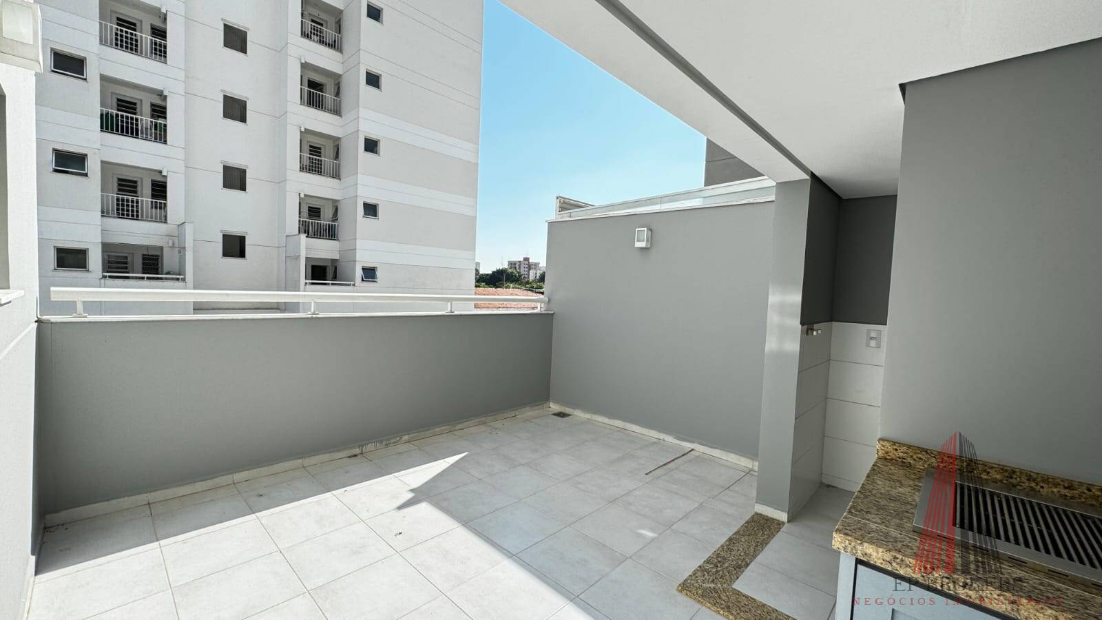 Apartamento à venda com 3 quartos, 128m² - Foto 12