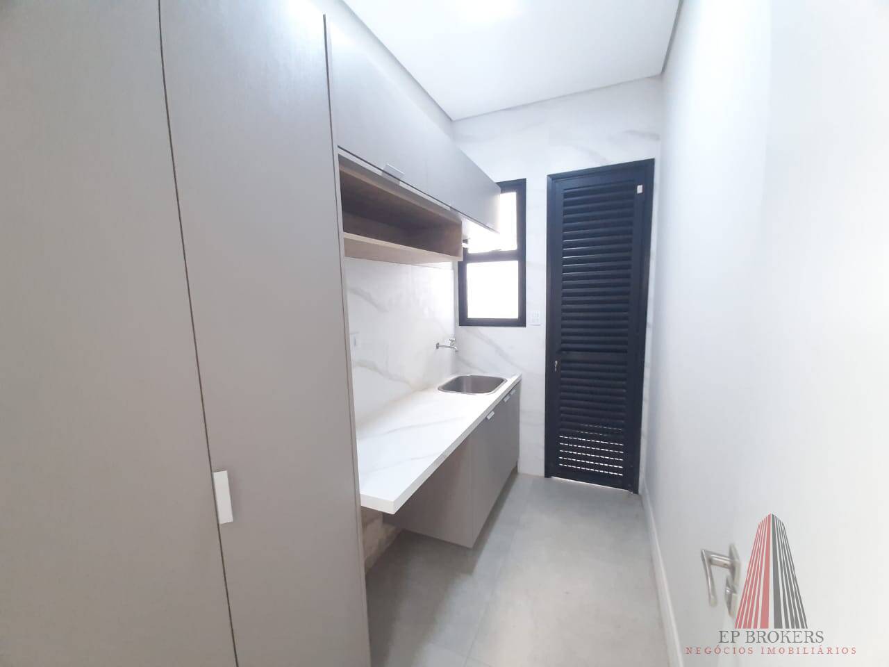 Casa à venda com 3 quartos, 167m² - Foto 11