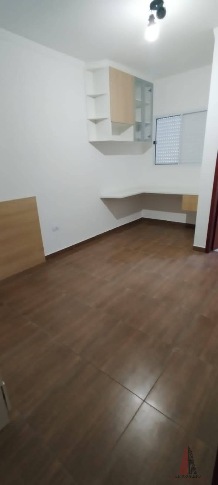 Casa à venda com 2 quartos, 81m² - Foto 8