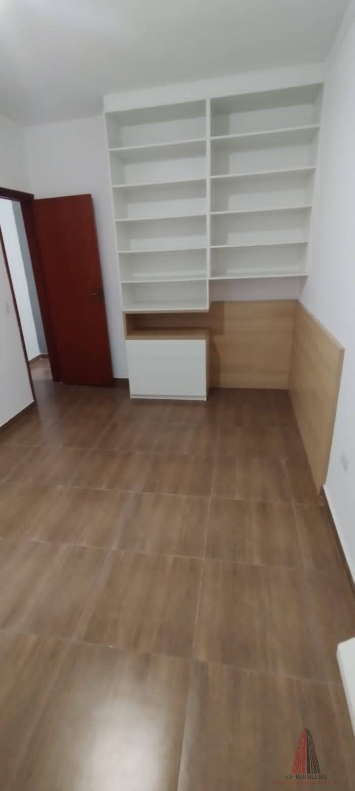 Casa à venda com 2 quartos, 81m² - Foto 10