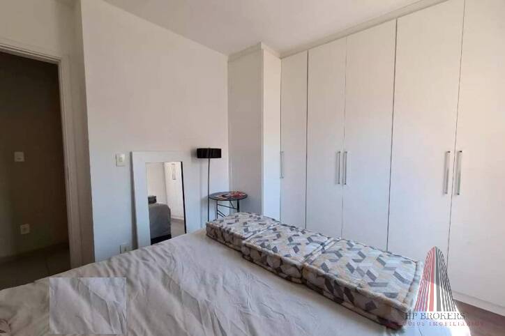 Apartamento à venda com 2 quartos, 67m² - Foto 11