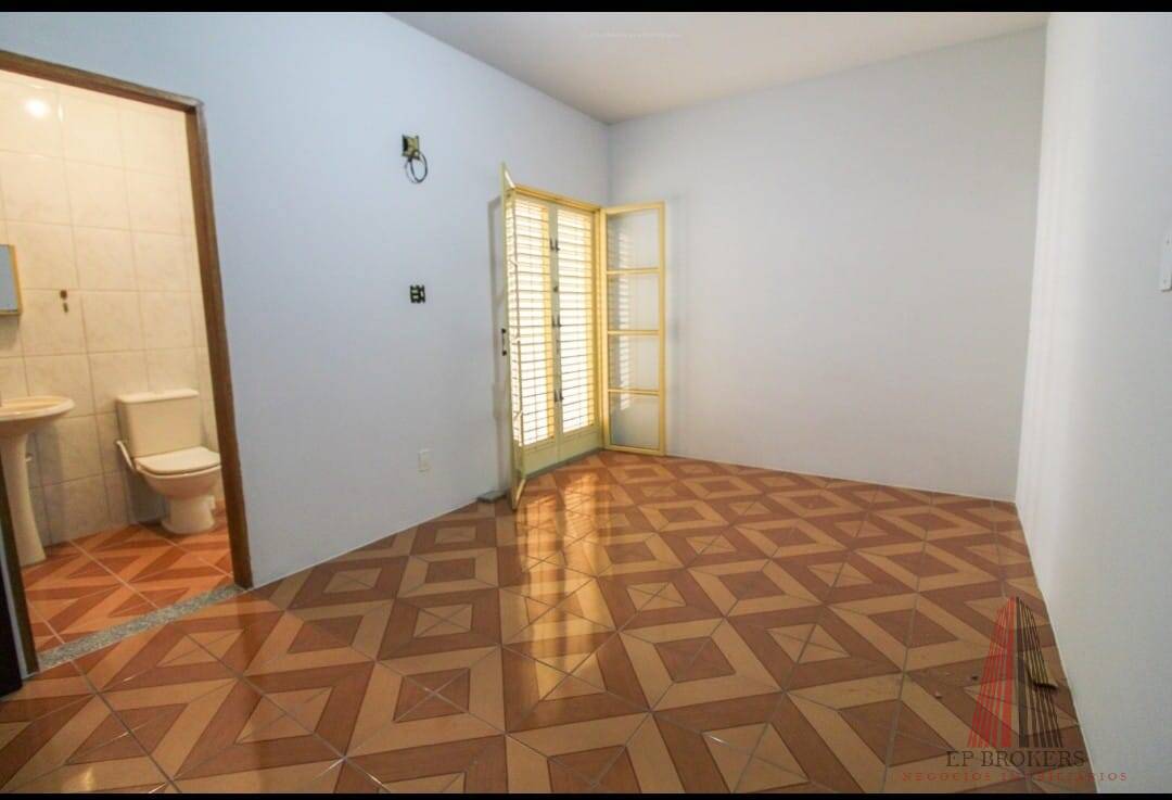 Casa à venda com 3 quartos, 190m² - Foto 9