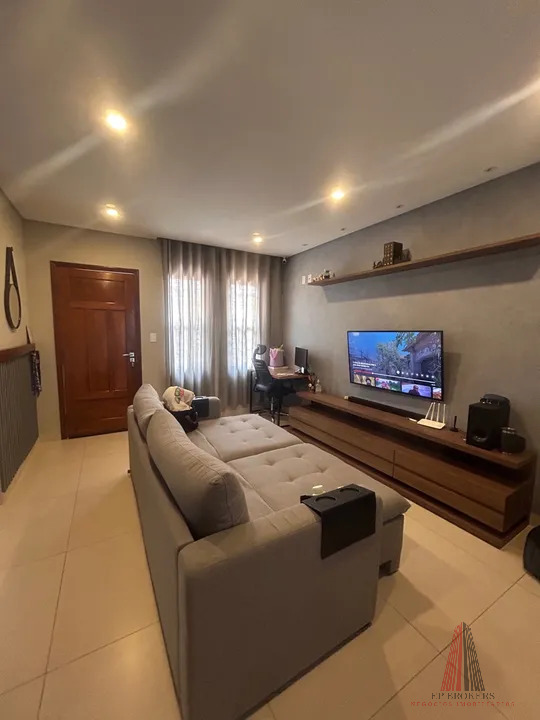 Casa à venda com 2 quartos, 78m² - Foto 4