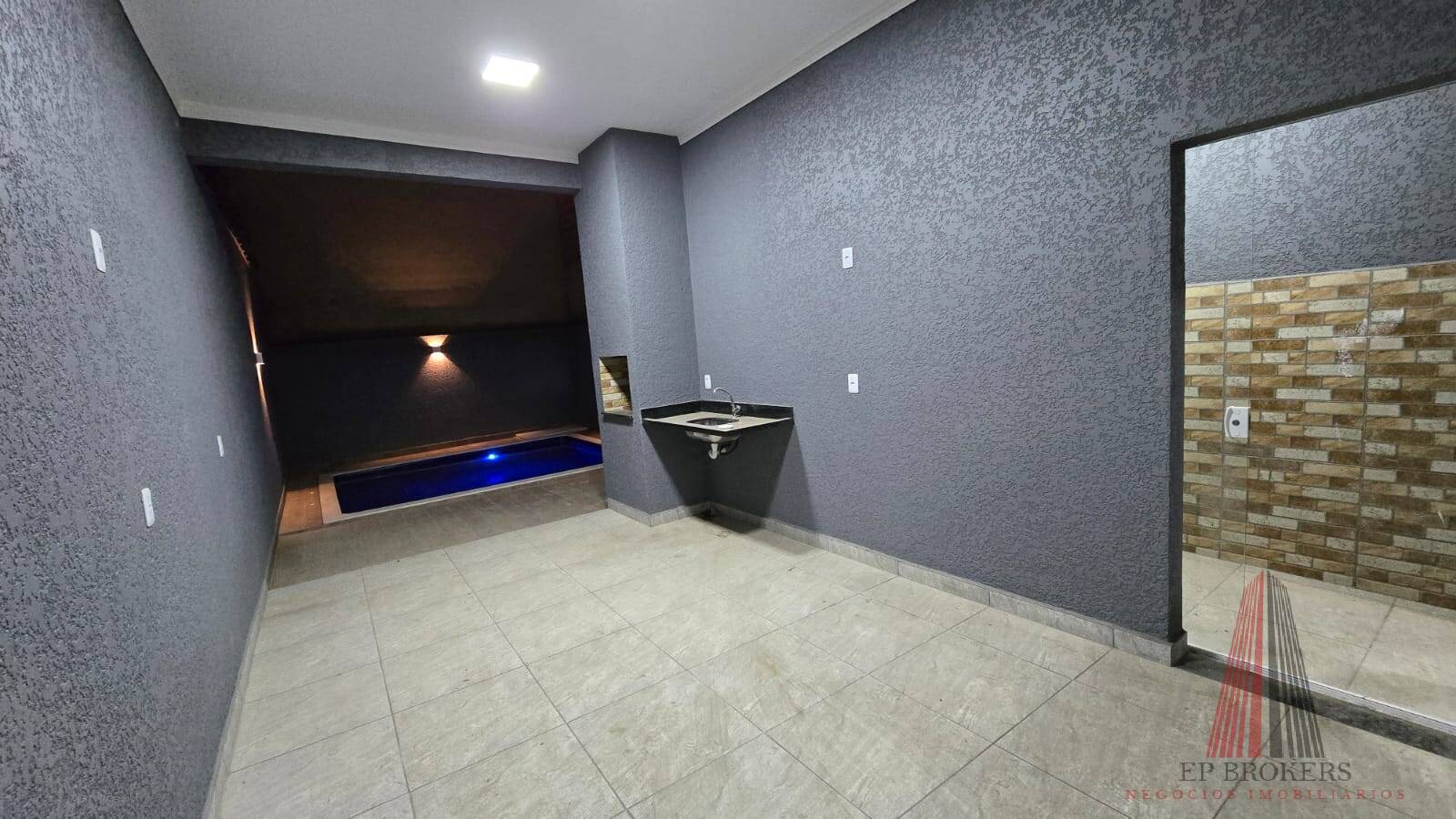 Casa à venda com 3 quartos, 165m² - Foto 5