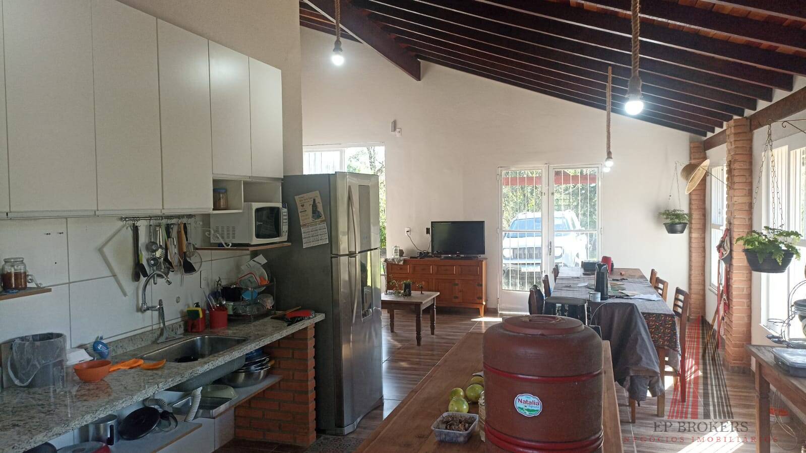 Fazenda à venda com 3 quartos, 215m² - Foto 11