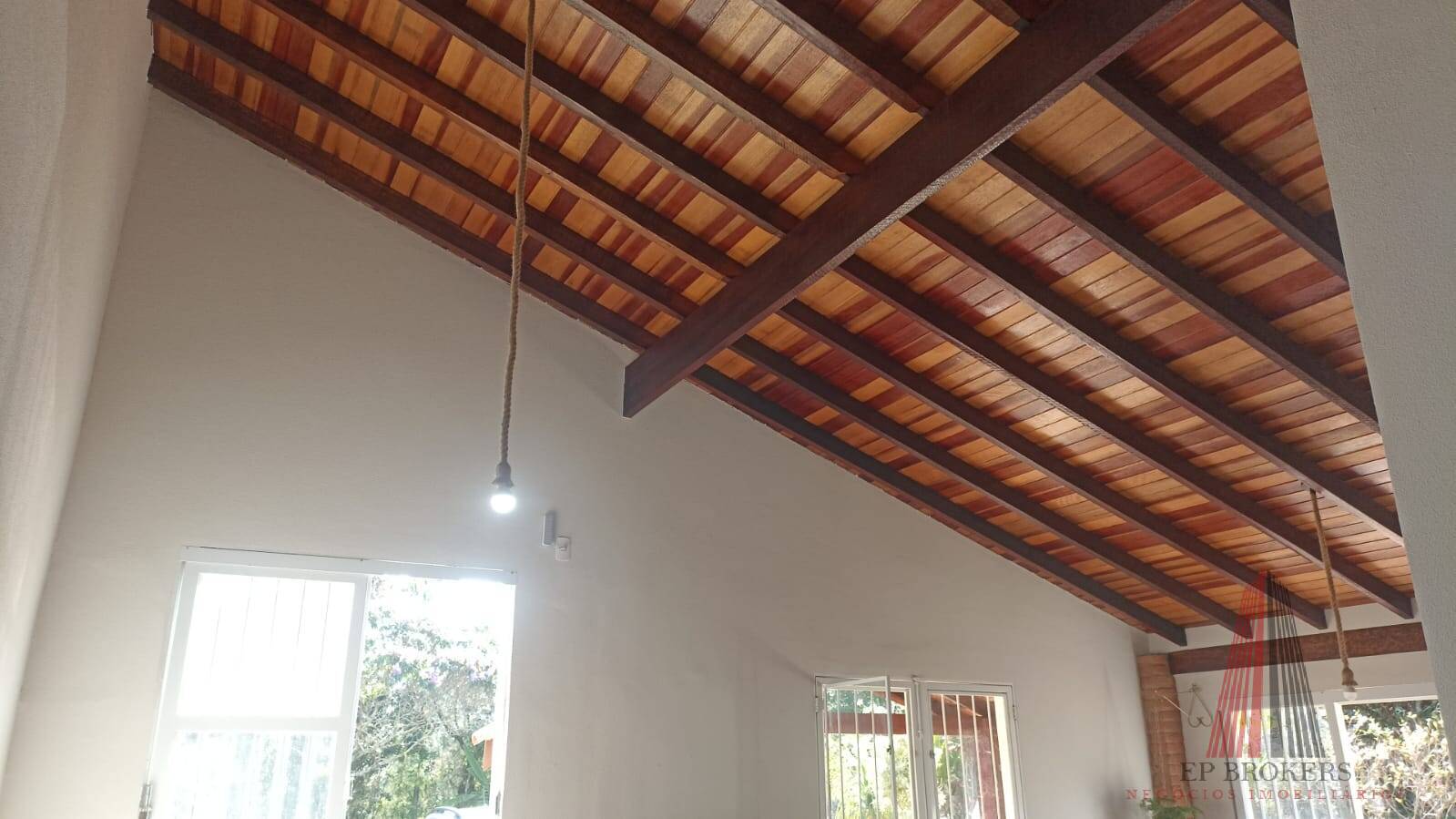 Fazenda à venda com 3 quartos, 215m² - Foto 14