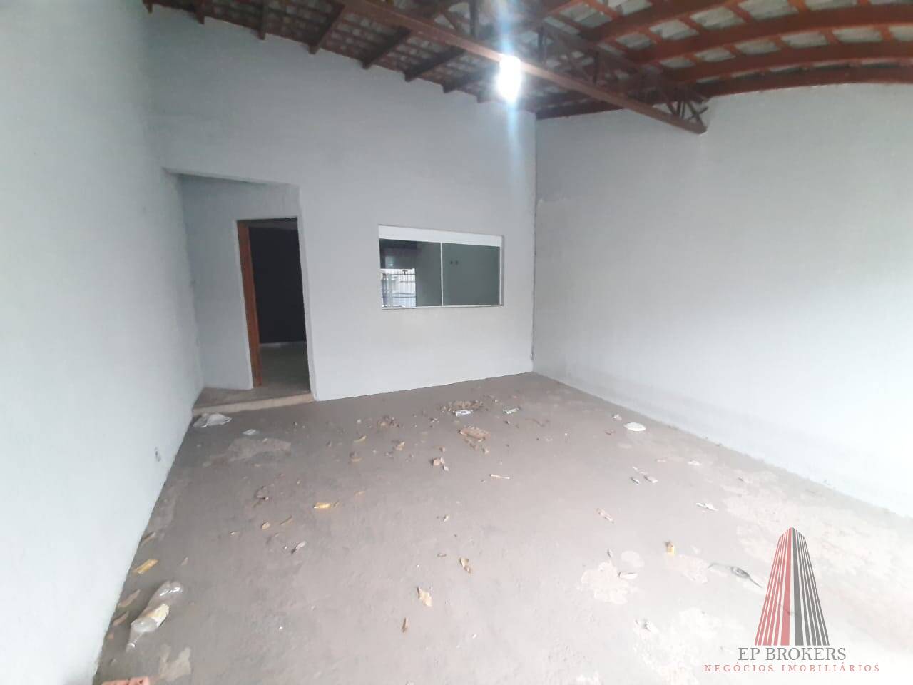 Casa à venda com 2 quartos, 115m² - Foto 2