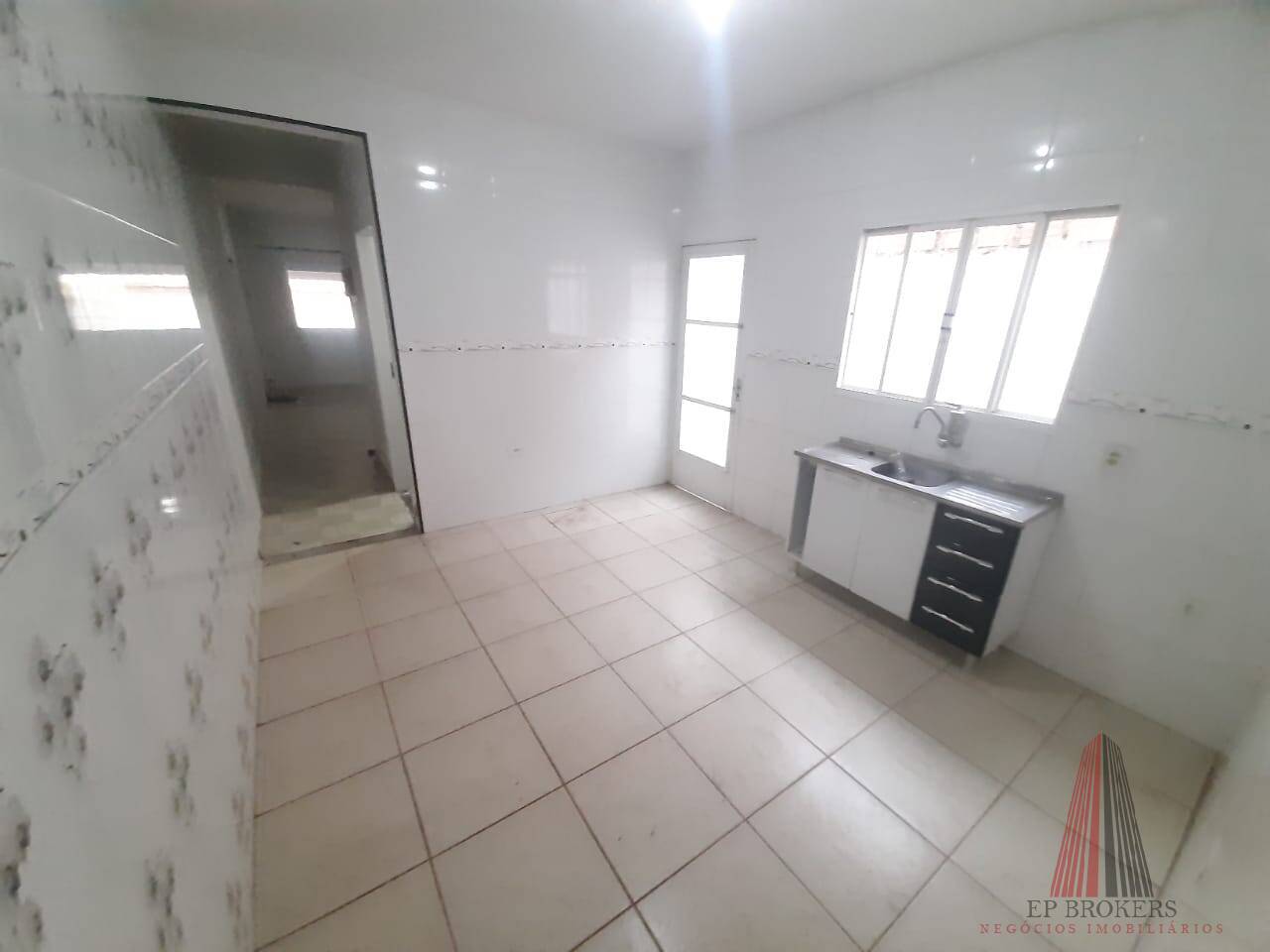 Casa à venda com 2 quartos, 115m² - Foto 5