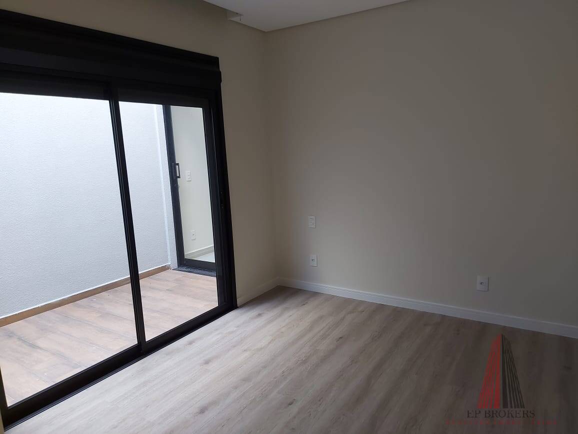 Casa à venda com 3 quartos, 310m² - Foto 13