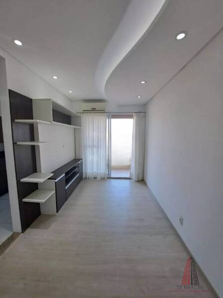 Apartamento à venda com 2 quartos, 53m² - Foto 2