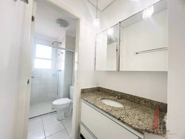 Apartamento à venda com 2 quartos, 53m² - Foto 9