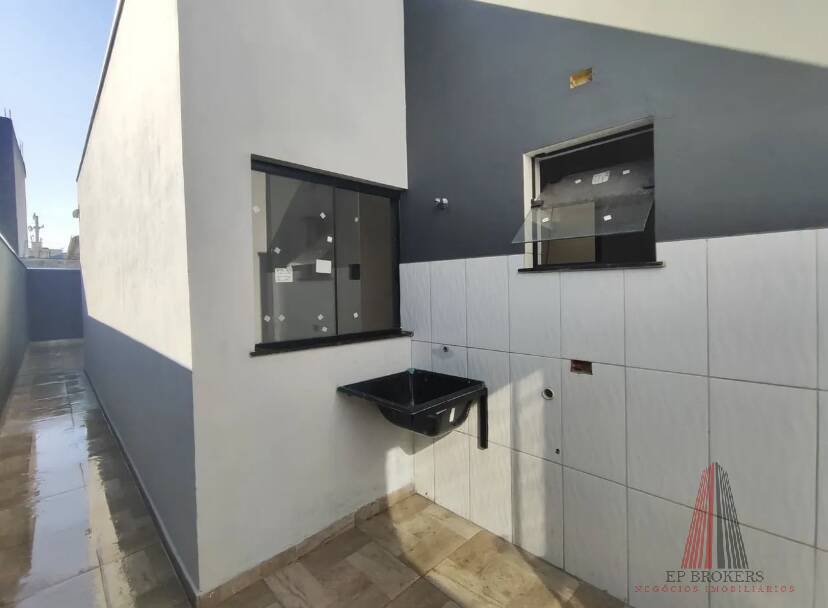 Casa à venda com 2 quartos, 60m² - Foto 15