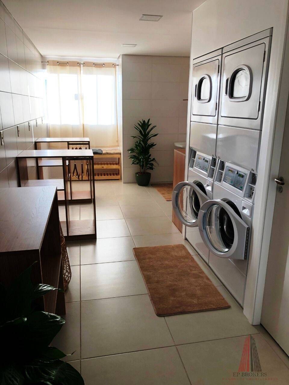 Apartamento para alugar com 1 quarto, 44m² - Foto 11