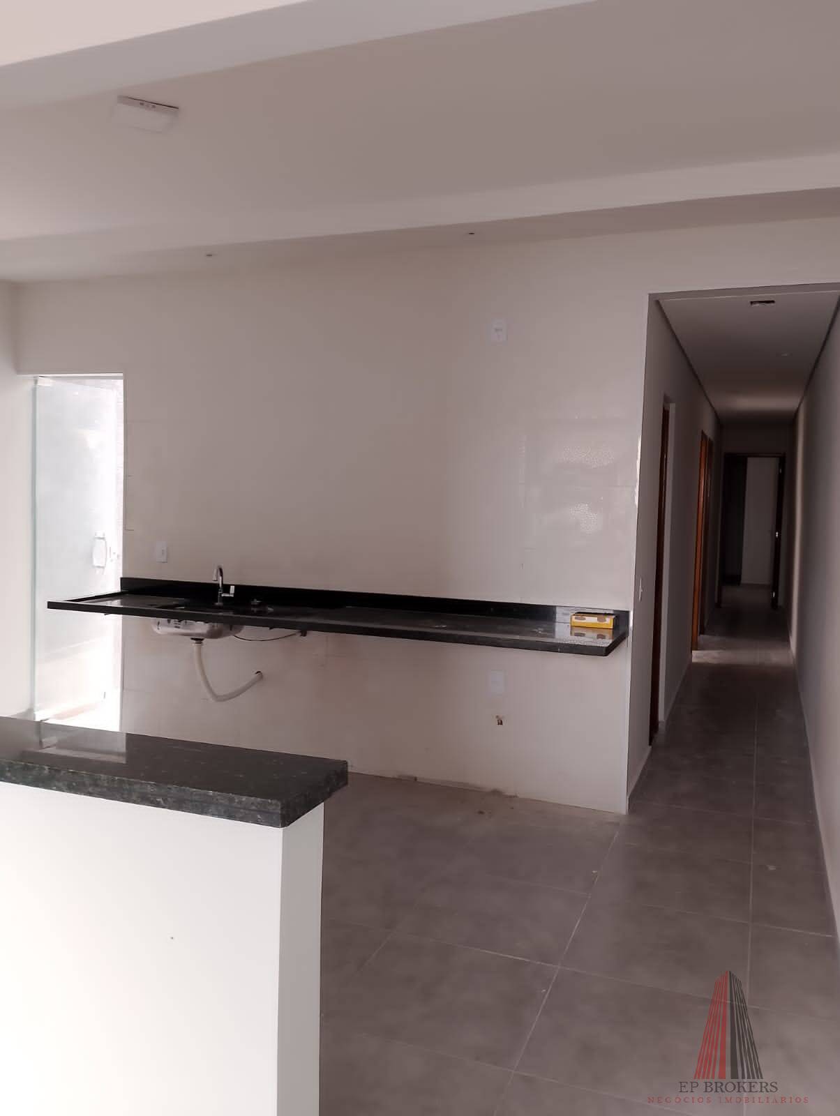 Casa à venda com 3 quartos, 87m² - Foto 11