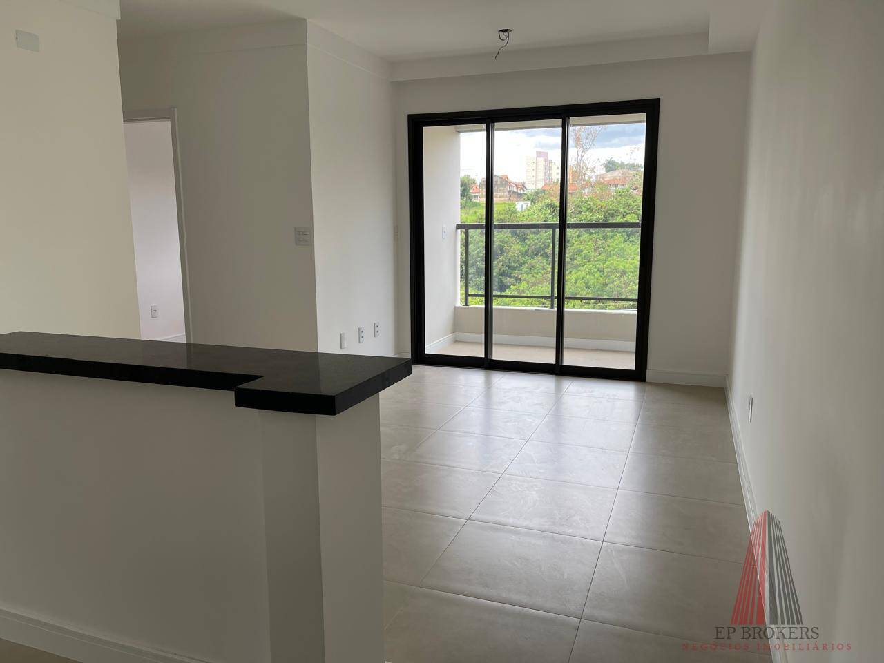 Apartamento à venda com 2 quartos, 67m² - Foto 7