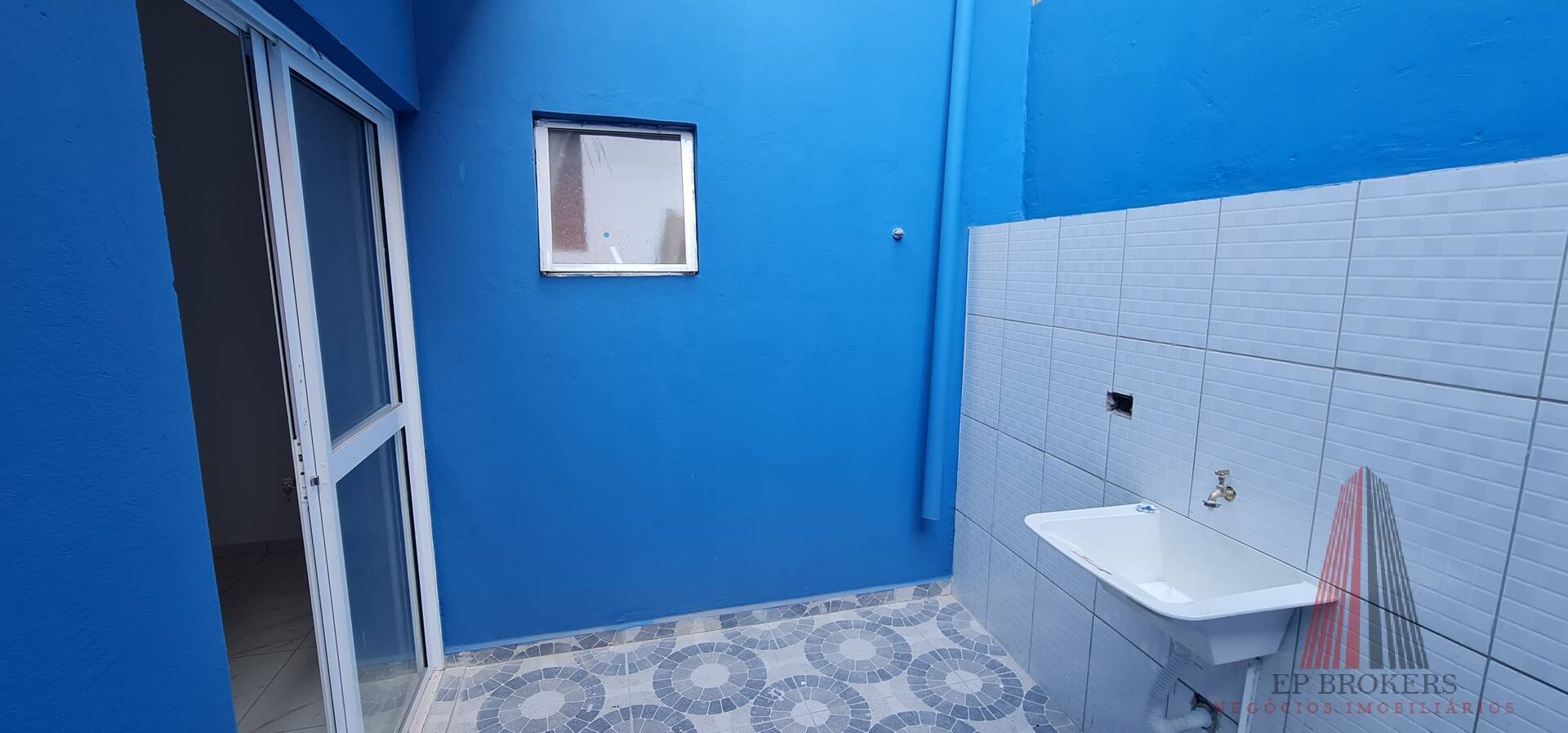 Casa à venda com 2 quartos, 80m² - Foto 7